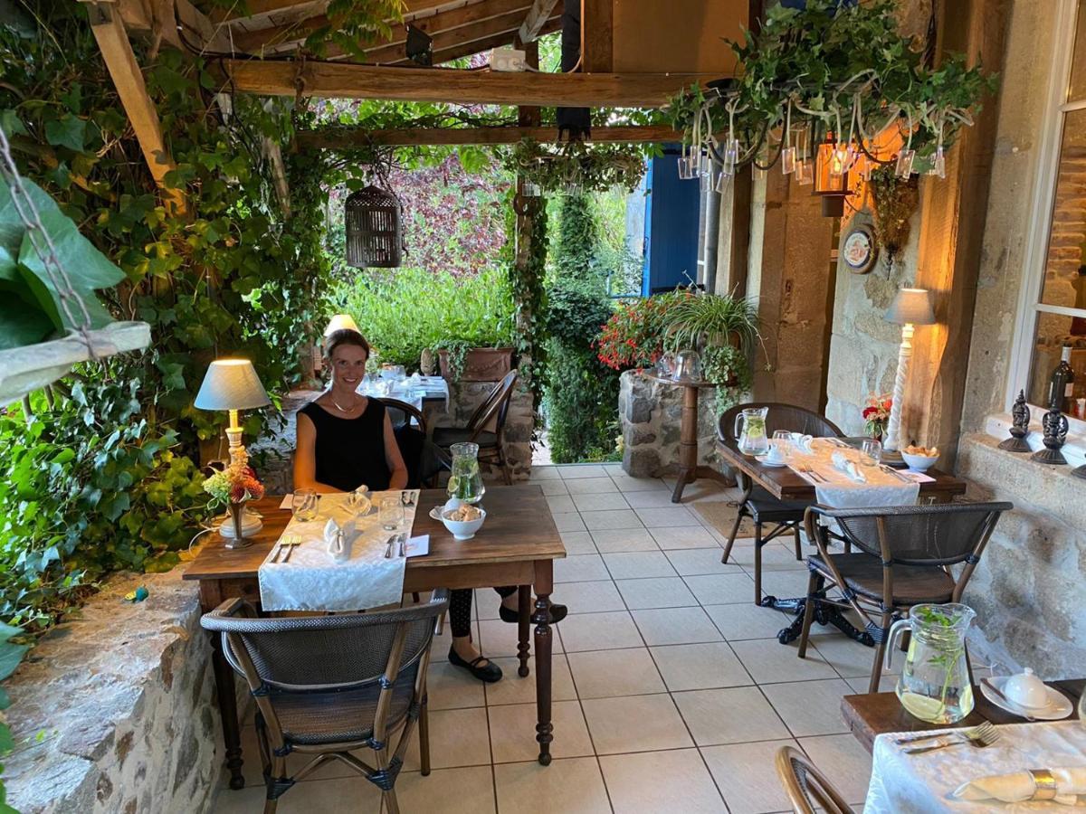 美食及孔布赖尔住宿加早餐酒店 Vergheas 外观 照片
